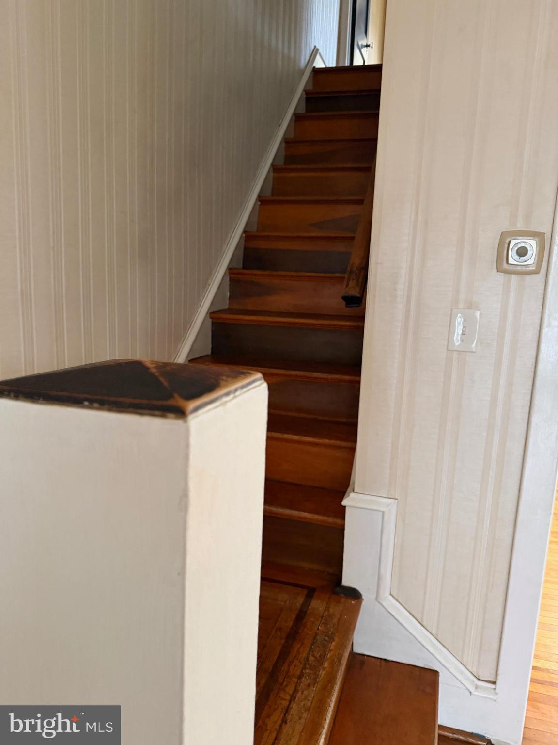 4640 Adams Avenue Philadelphia, PA 19124 - Photo 29 of 34 a view of entryway