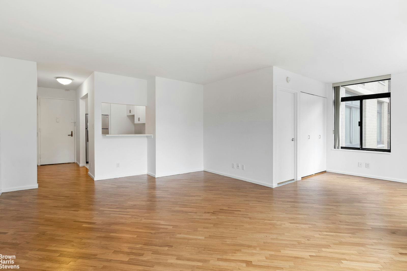 400 East 70th Street, Unit 503 Manhattan, NY 10021 - Photo 5 of 7