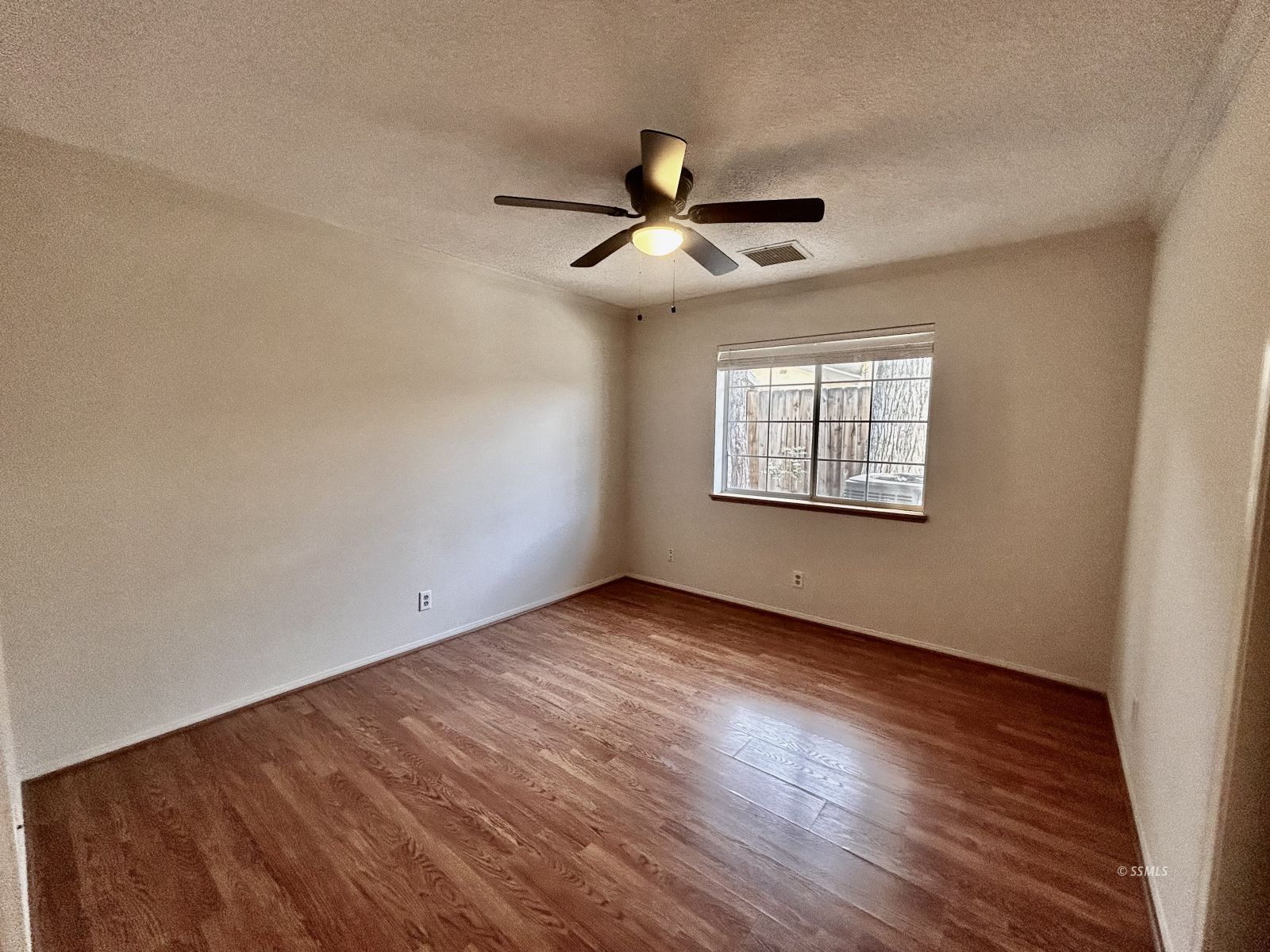 1217 West Tamarisk Avenue Ridgecrest, CA 93555 - Photo 19 of 38