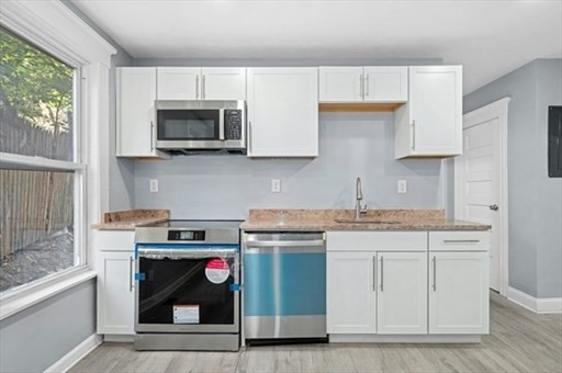 139 Lincoln Street Worcester, MA 01605 - Photo 15 of 36