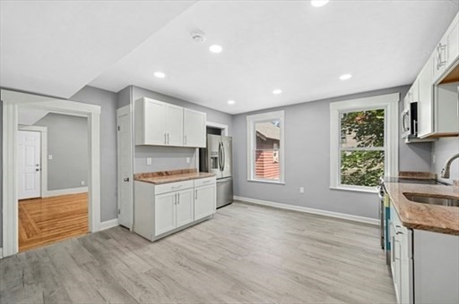 139 Lincoln Street Worcester, MA 01605 - Photo 16 of 36