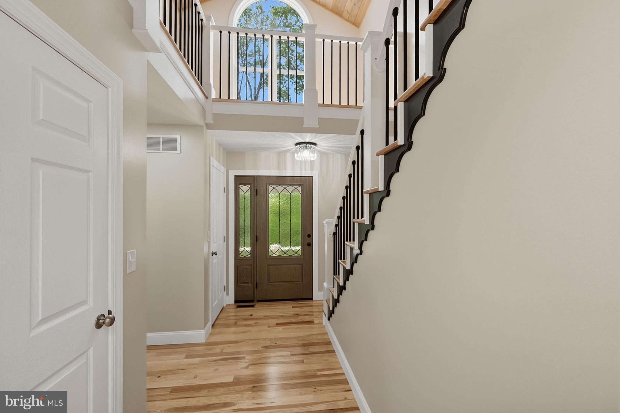 114 Dripping Spring Road Morgantown, WV 26508 - Photo 19 of 88 Front Entry Foyer