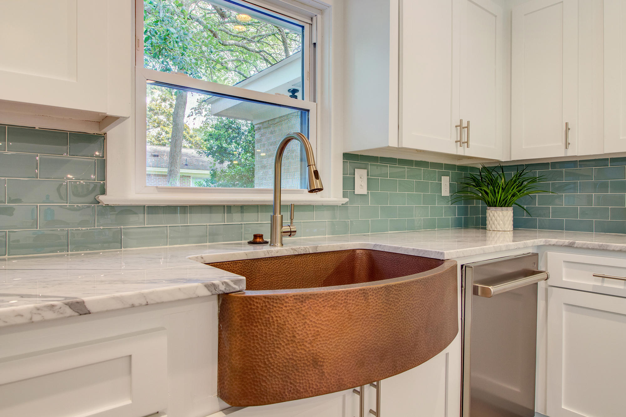 349 Canterbury Road Charleston, SC 29407 - Photo 12 of 26 16