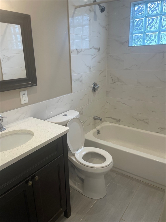 2 Hopestill Street, Unit 2 Boston, MA 02124 - Photo 4 of 6