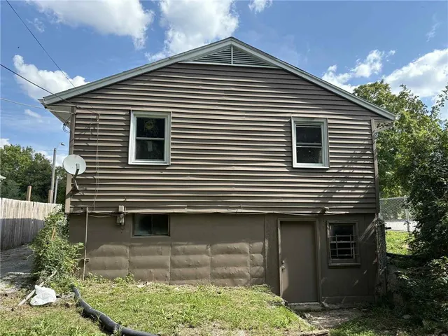 $110,000 | 7040 Agnes Avenue, Kansas City, MO 64132