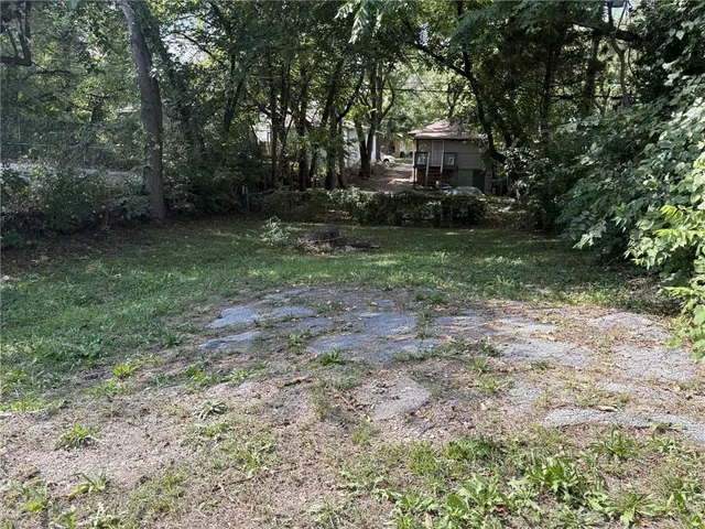 $110,000 | 7040 Agnes Avenue, Kansas City, MO 64132