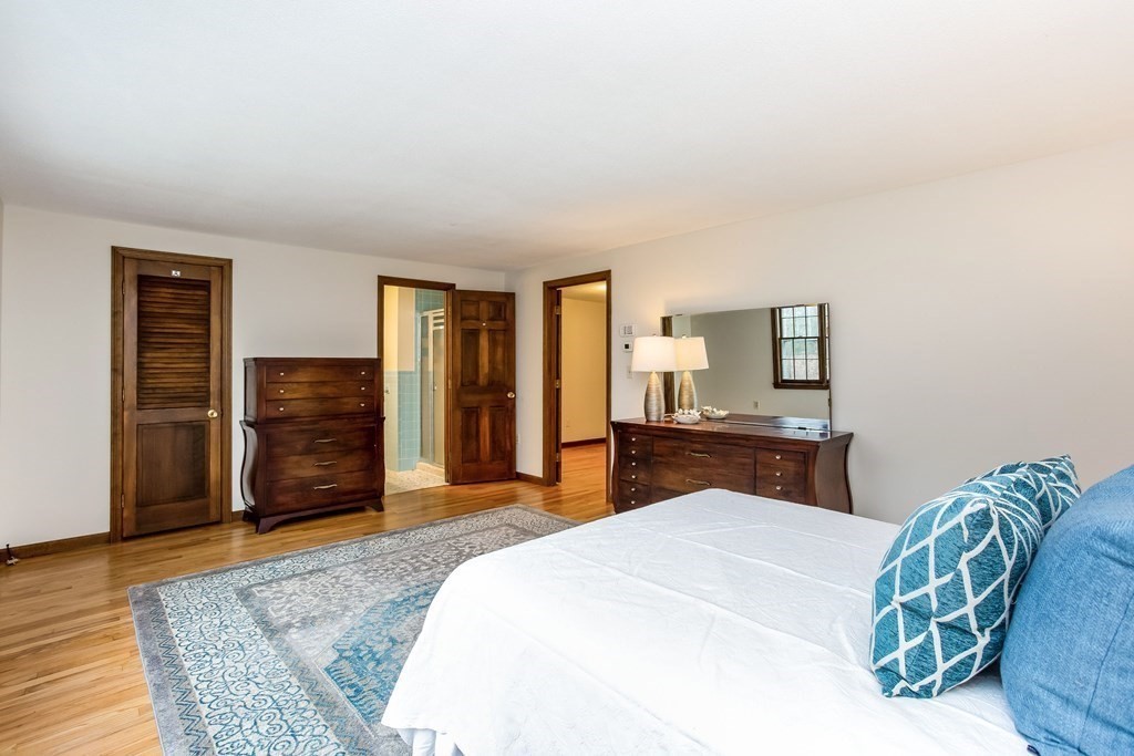 19 Northfield Road Longmeadow, MA 01106 - Photo 19 of 35 Gallery Image 19