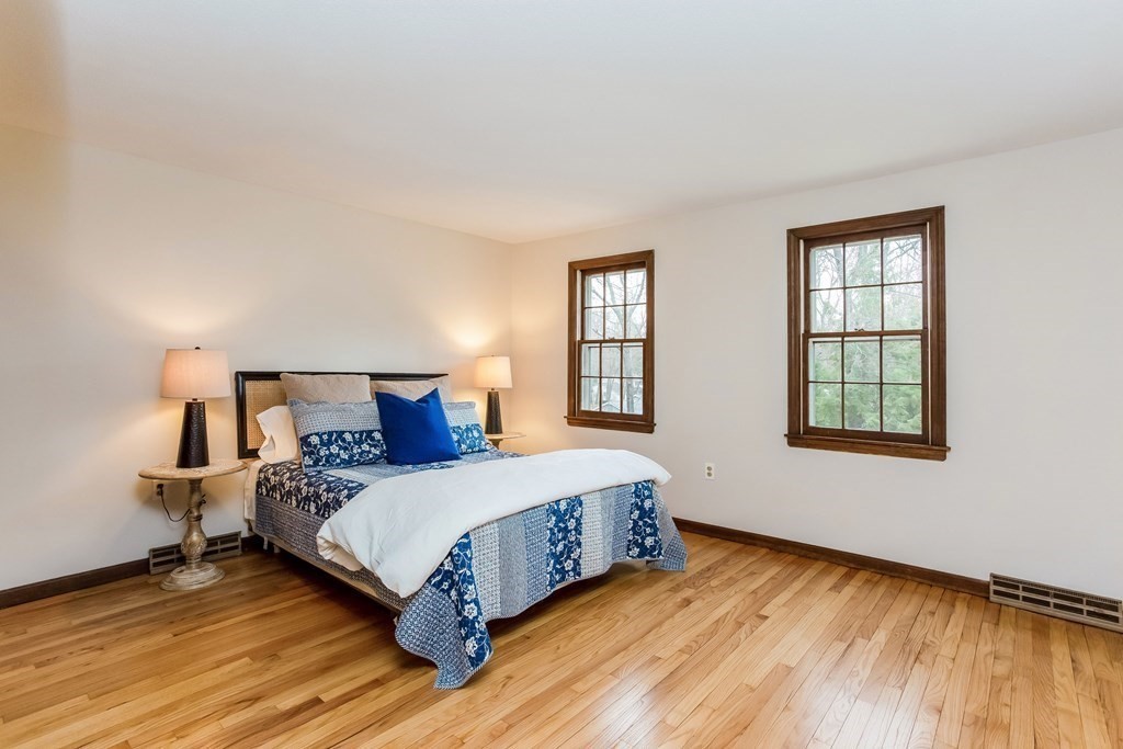 19 Northfield Road Longmeadow, MA 01106 - Photo 22 of 35 Gallery Image 22