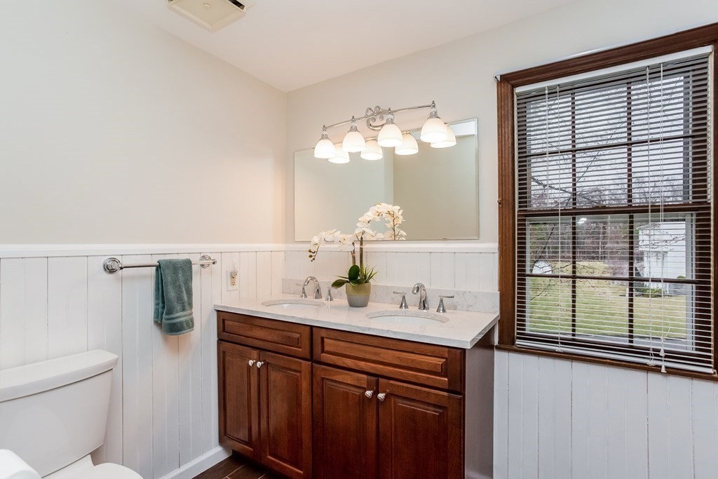 19 Northfield Road Longmeadow, MA 01106 - Photo 25 of 35 Gallery Image 25