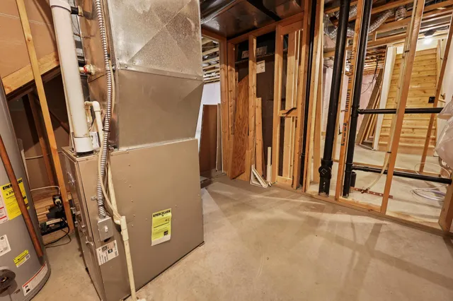 $289,900 | 1208 36th Avenue North, St. Cloud, MN 56303