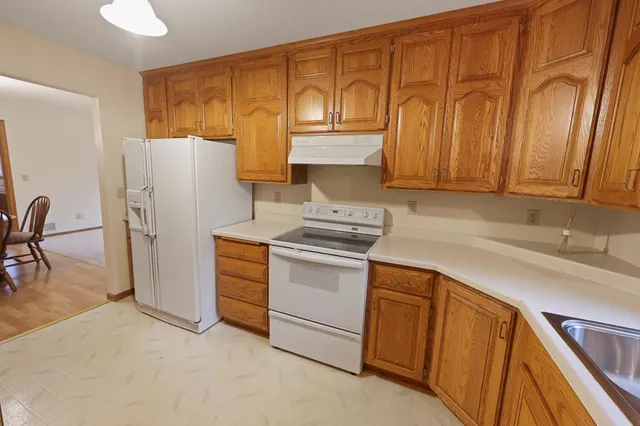 $289,900 | 1208 36th Avenue North, St. Cloud, MN 56303