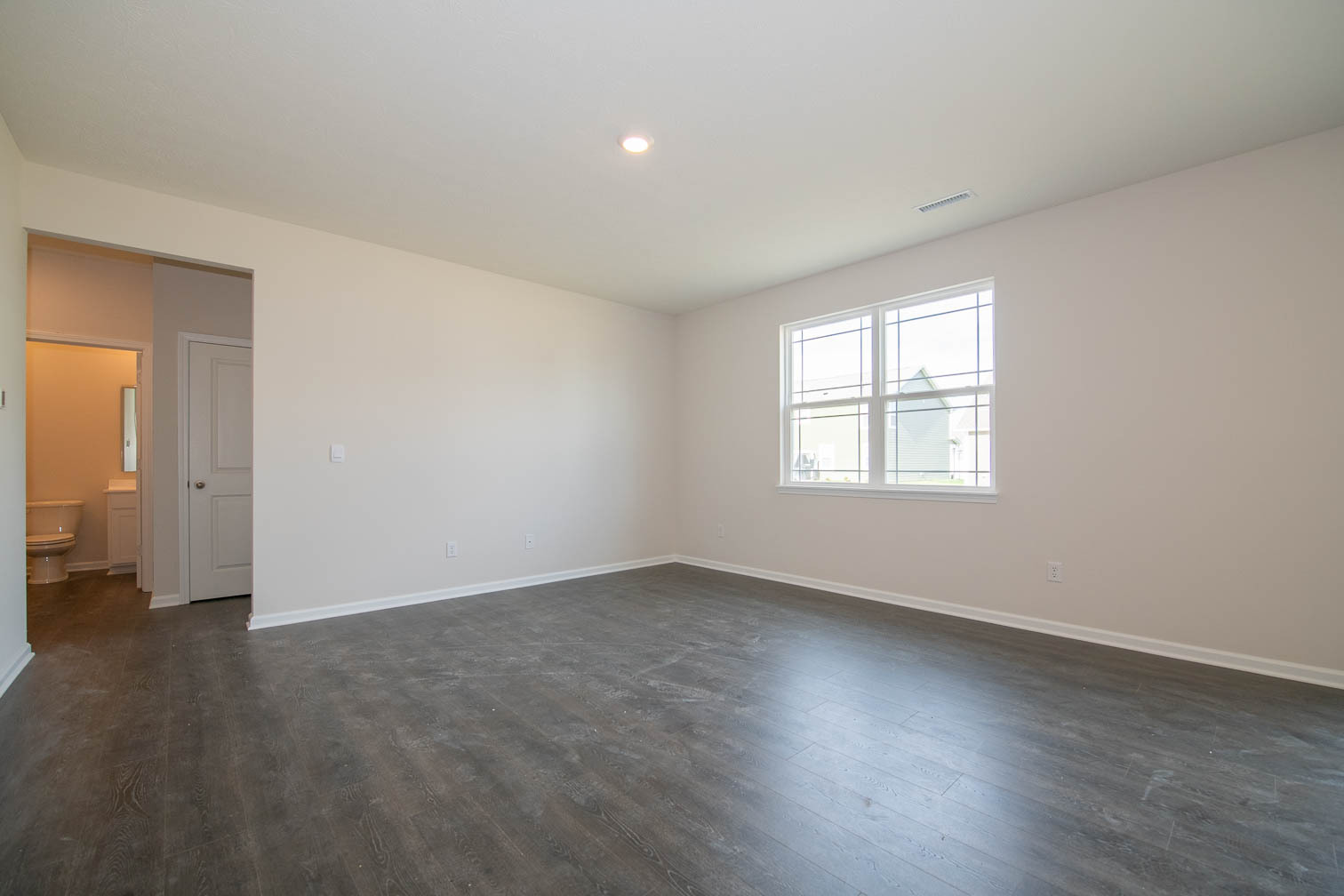 340 Milltown Dr. Pendleton, IN 46064 - Photo 9 of 57