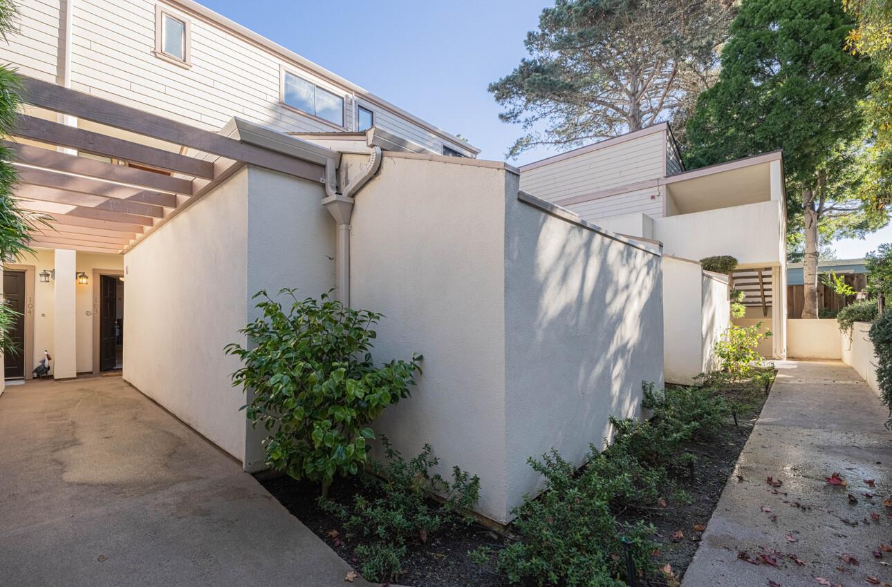 585 Hawthorne Street, Unit 103 Monterey, CA 93940 - Photo 4 of 30 a view of a garage