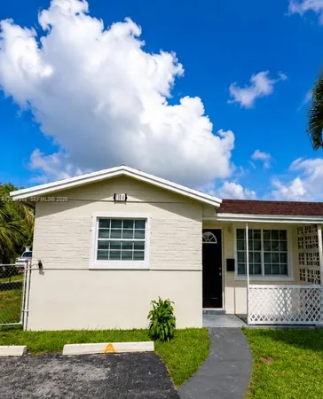 $2,800 | 1101 Northwest 55th Avenue, Unit A, Lauderhill, FL 33313