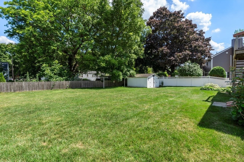 11 Gloucester Road Grafton, MA 01536 - Photo 37 of 38 a house view with a garden space