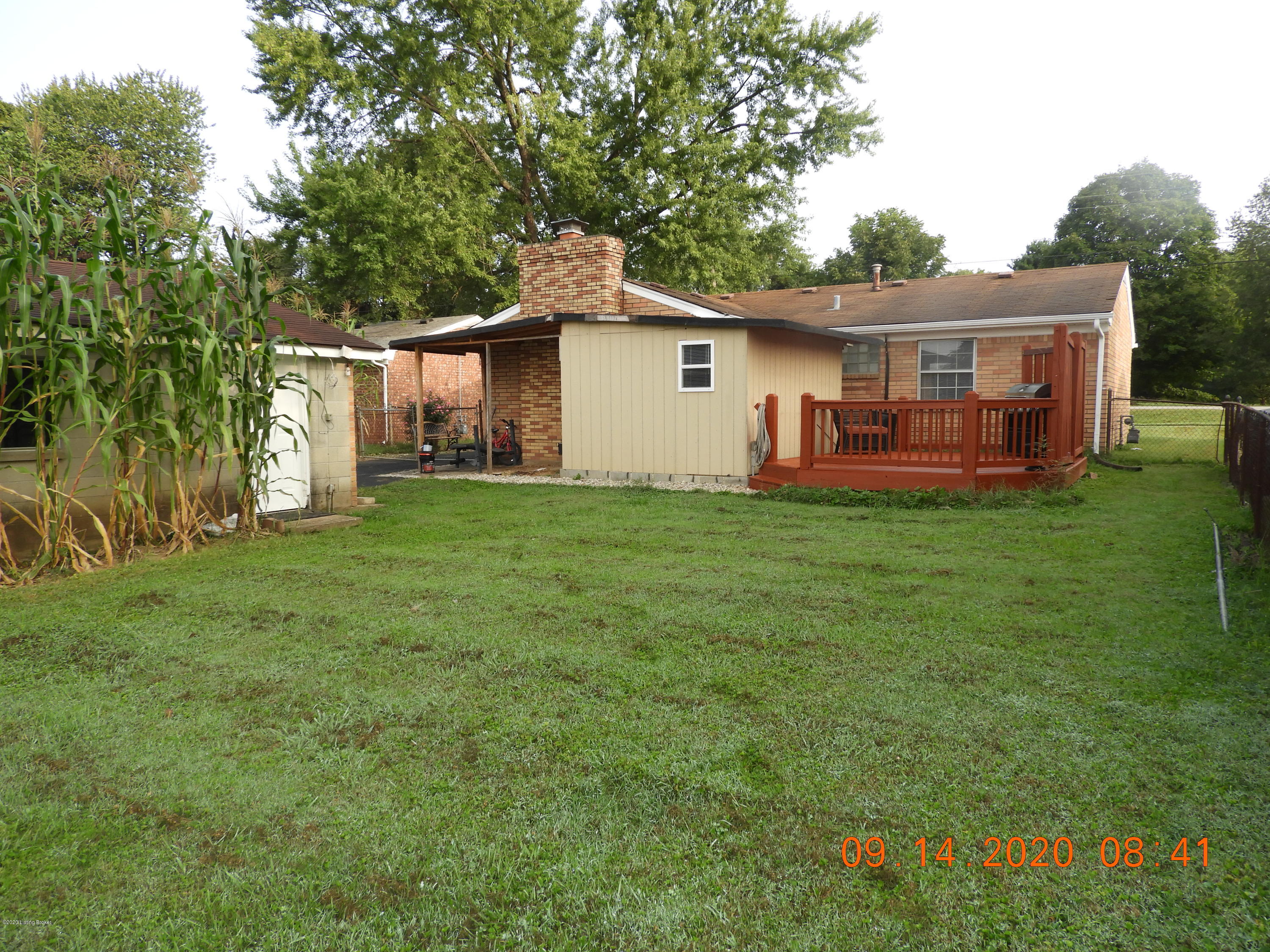 6602 Price Ln Road Louisville, KY 40229 - Photo 34 of 34 DSCN7037
