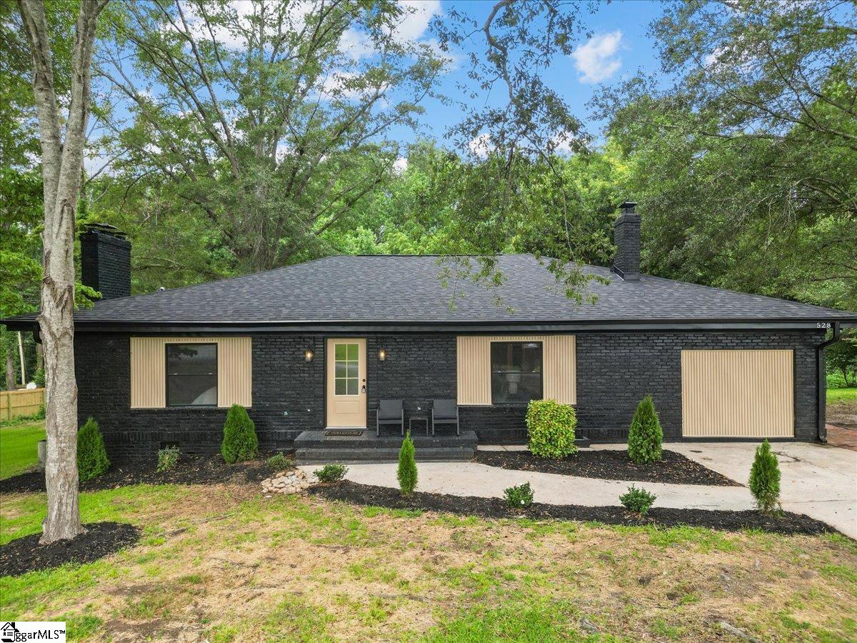 528 Garvin Street Pickens, SC 29671 - Photo 1 of 36 Gallery Image 1