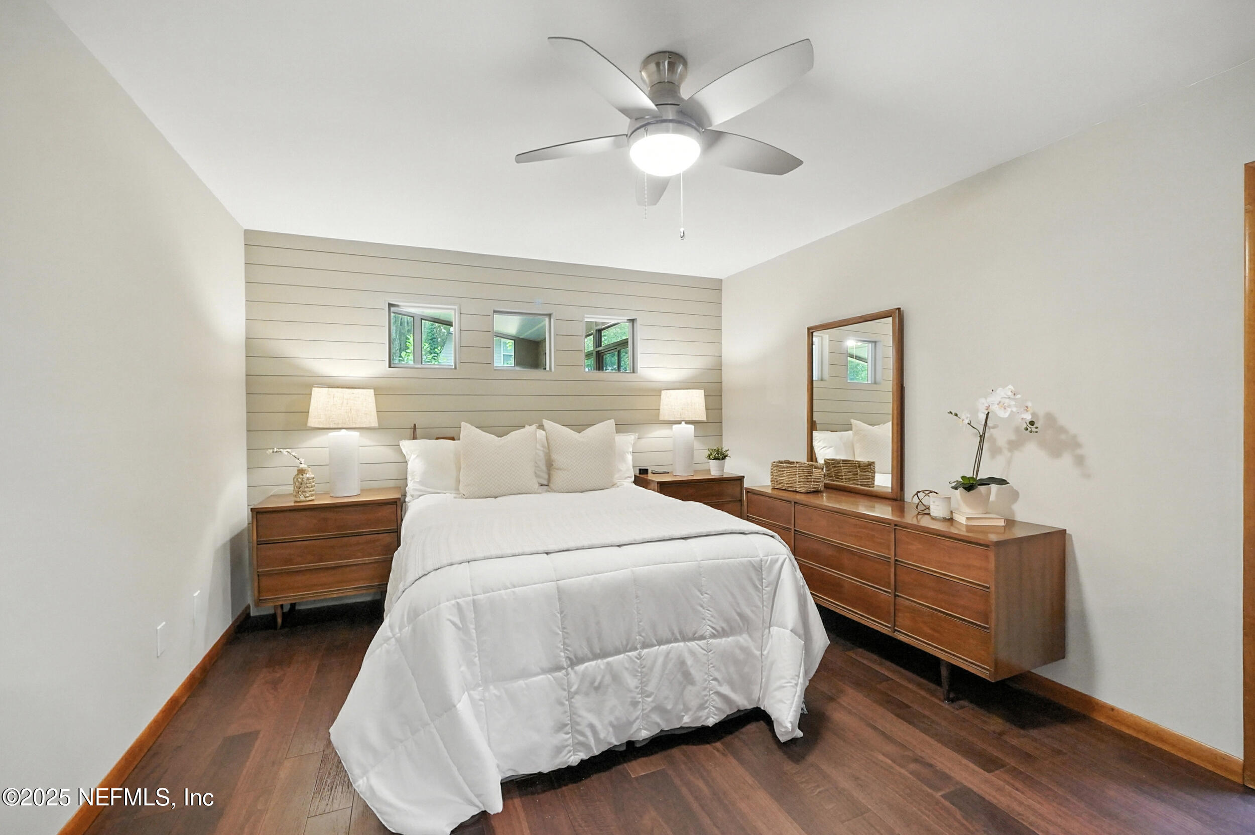 1825 Hickory Lane Atlantic Beach, FL 32233 - Photo 16 of 34 Primary Bedroom