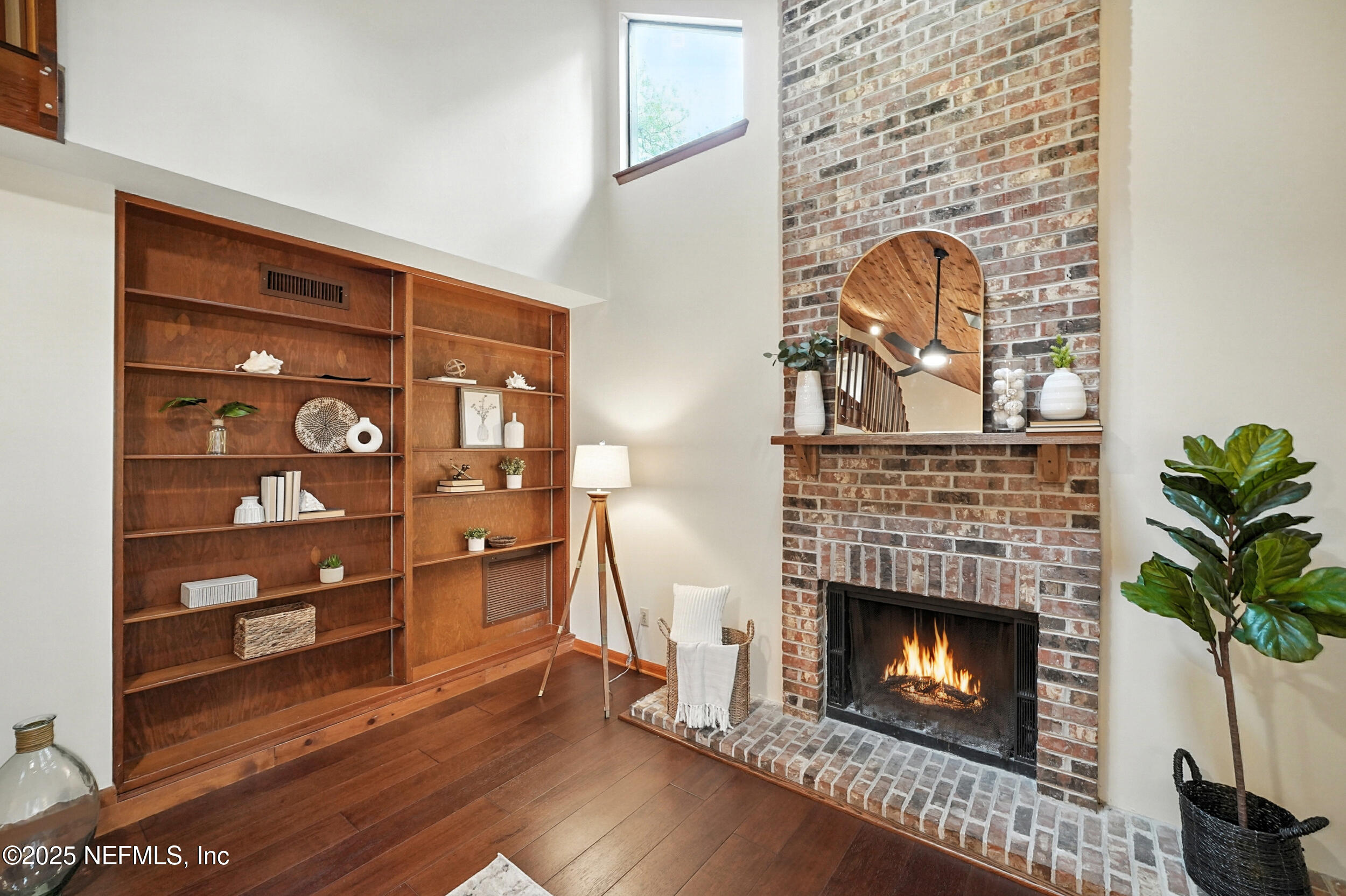 1825 Hickory Lane Atlantic Beach, FL 32233 - Photo 7 of 34 Wood Burning Fireplace