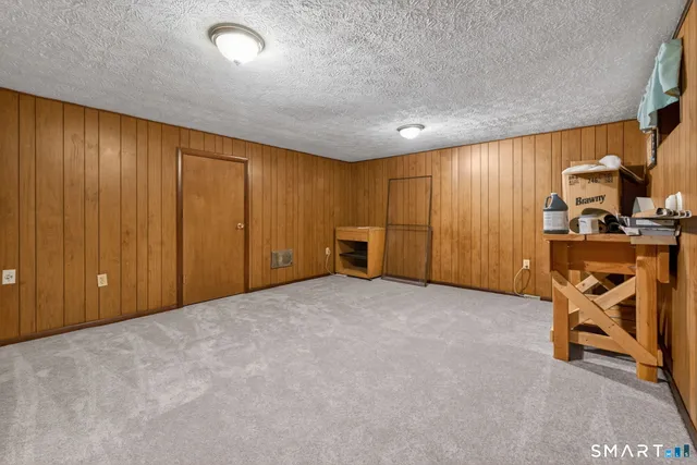 $2,500 | 155 Cottonwood Road, Unit 155, Newington, CT 06111