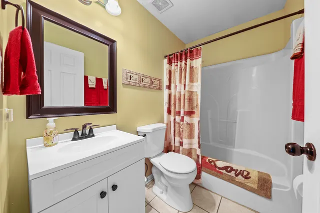 $350,000 | 25032 West McMillin Drive, Channahon, IL 60410