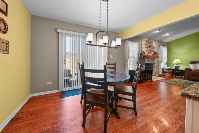 $350,000 | 25032 West McMillin Drive, Channahon, IL 60410