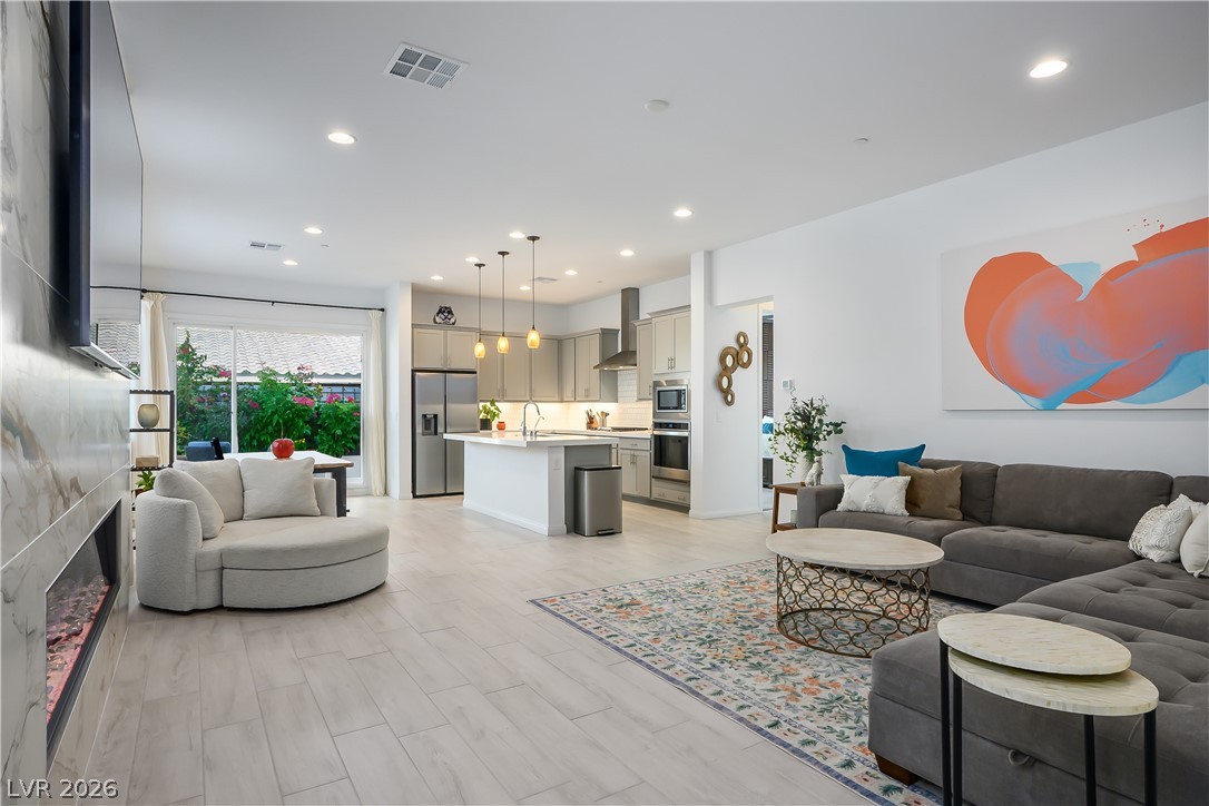 116 Barkset Way Henderson, NV 89011 - Photo 5 of 68