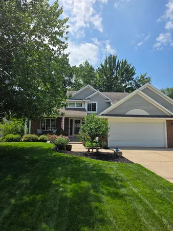 $494,900 | 6494 Los Altos Drive Northeast, Rockford, MI 49341
