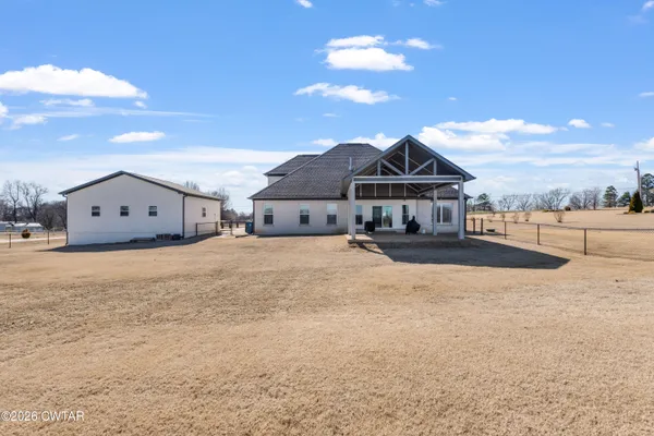 $609,000 | 231 Highway 186, Humboldt, TN 38343