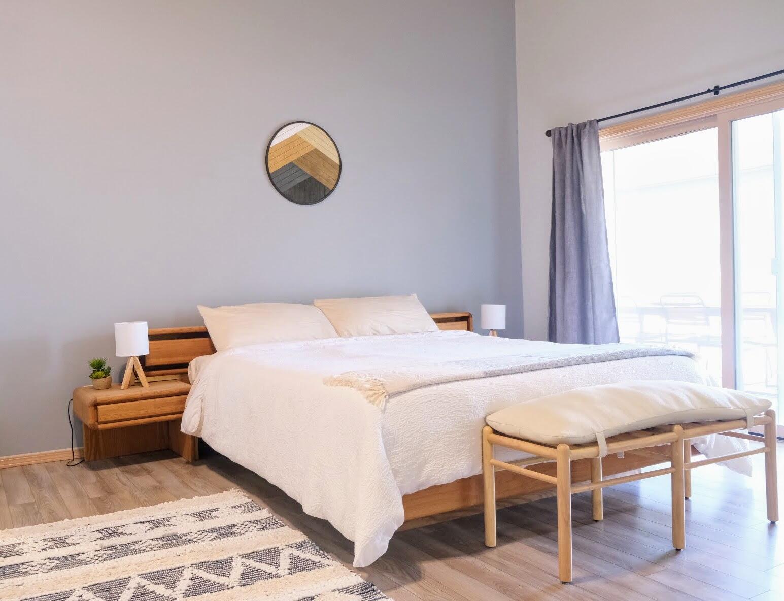 40637 Crystal Drive Three Rivers, CA 93271 - Photo 15 of 32 a bedroom with a bed and a window