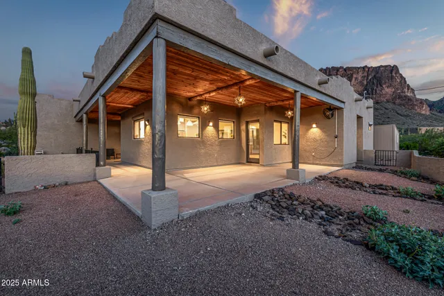 $899,900 | 3083 North Herrala Way, Apache Junction, AZ 85119