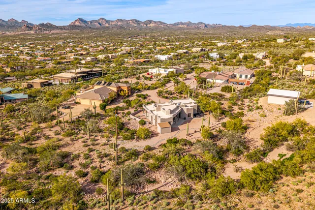 $899,900 | 3083 North Herrala Way, Apache Junction, AZ 85119