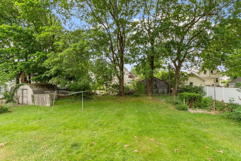 38 Carleton Street Whitman, MA 02382 - Photo 10 of 33