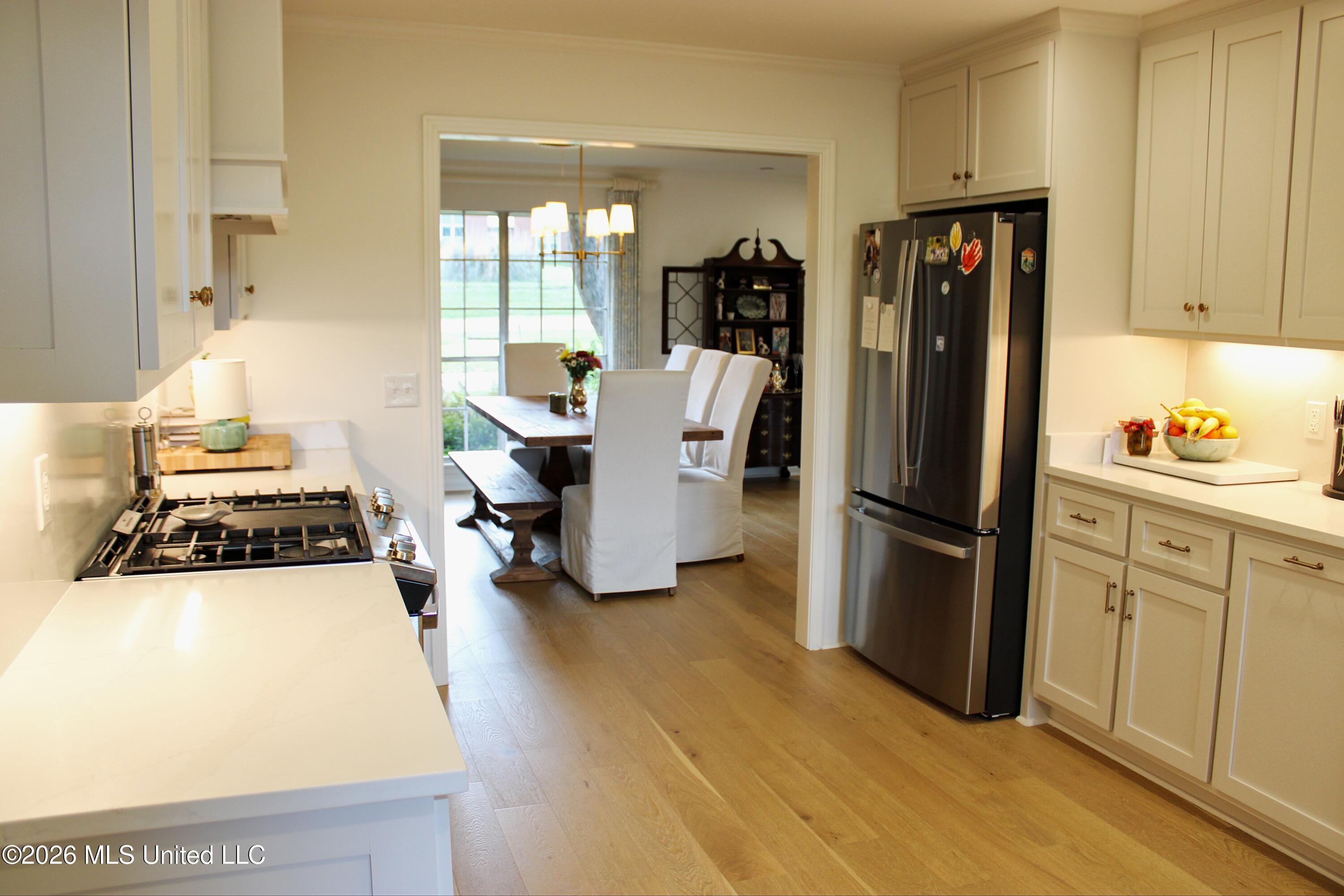 3918 Rhymes Place Jackson, MS 39211 - Photo 11 of 44 Kitchen