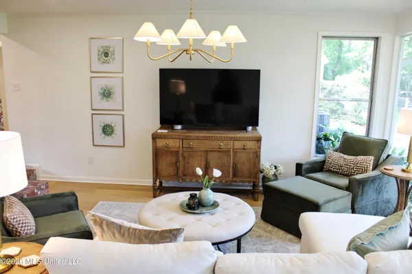 $449,900 | 3918 Rhymes Place, Jackson, MS 39211