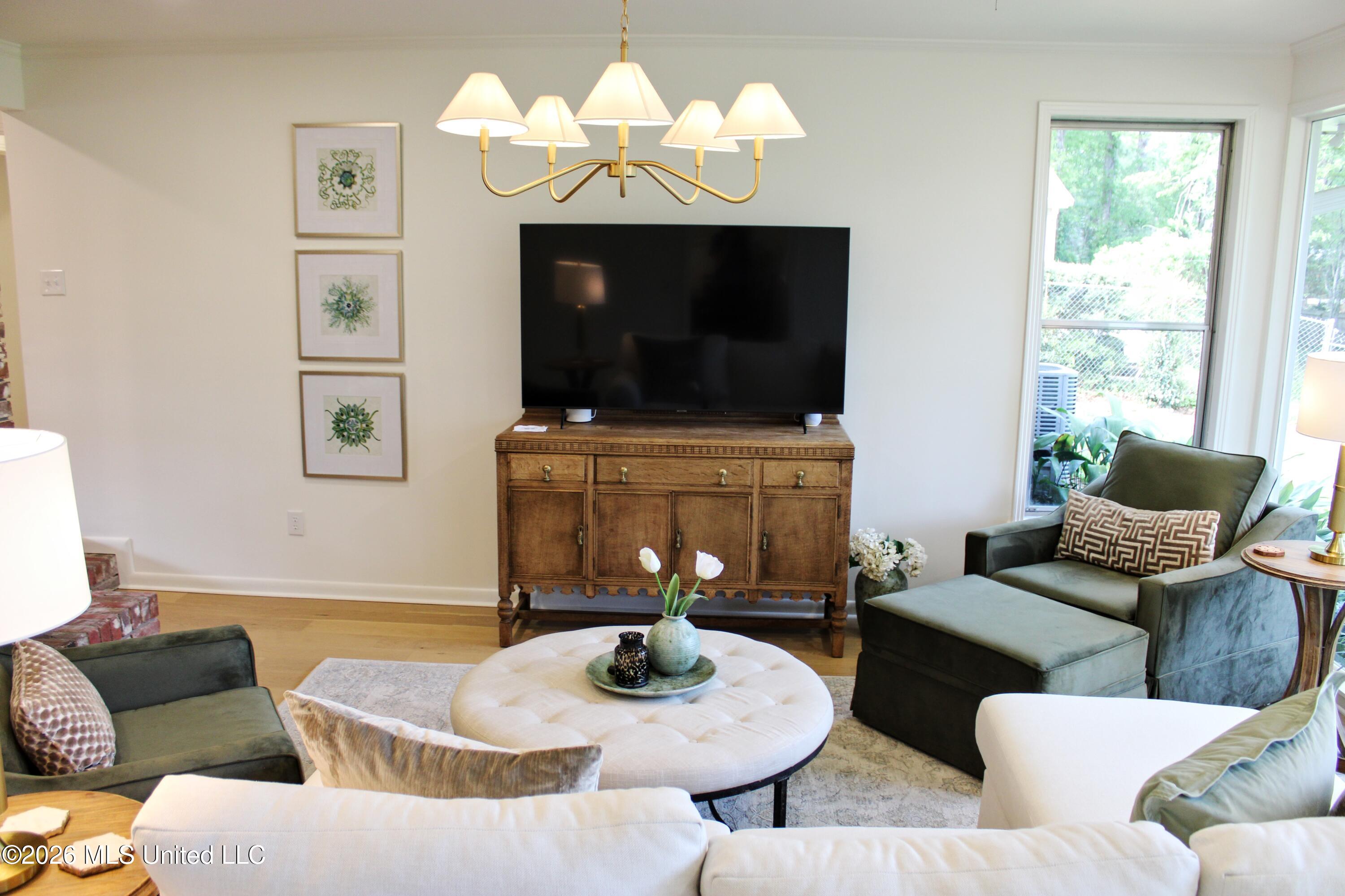 3918 Rhymes Place Jackson, MS 39211 - Photo 16 of 44 Den