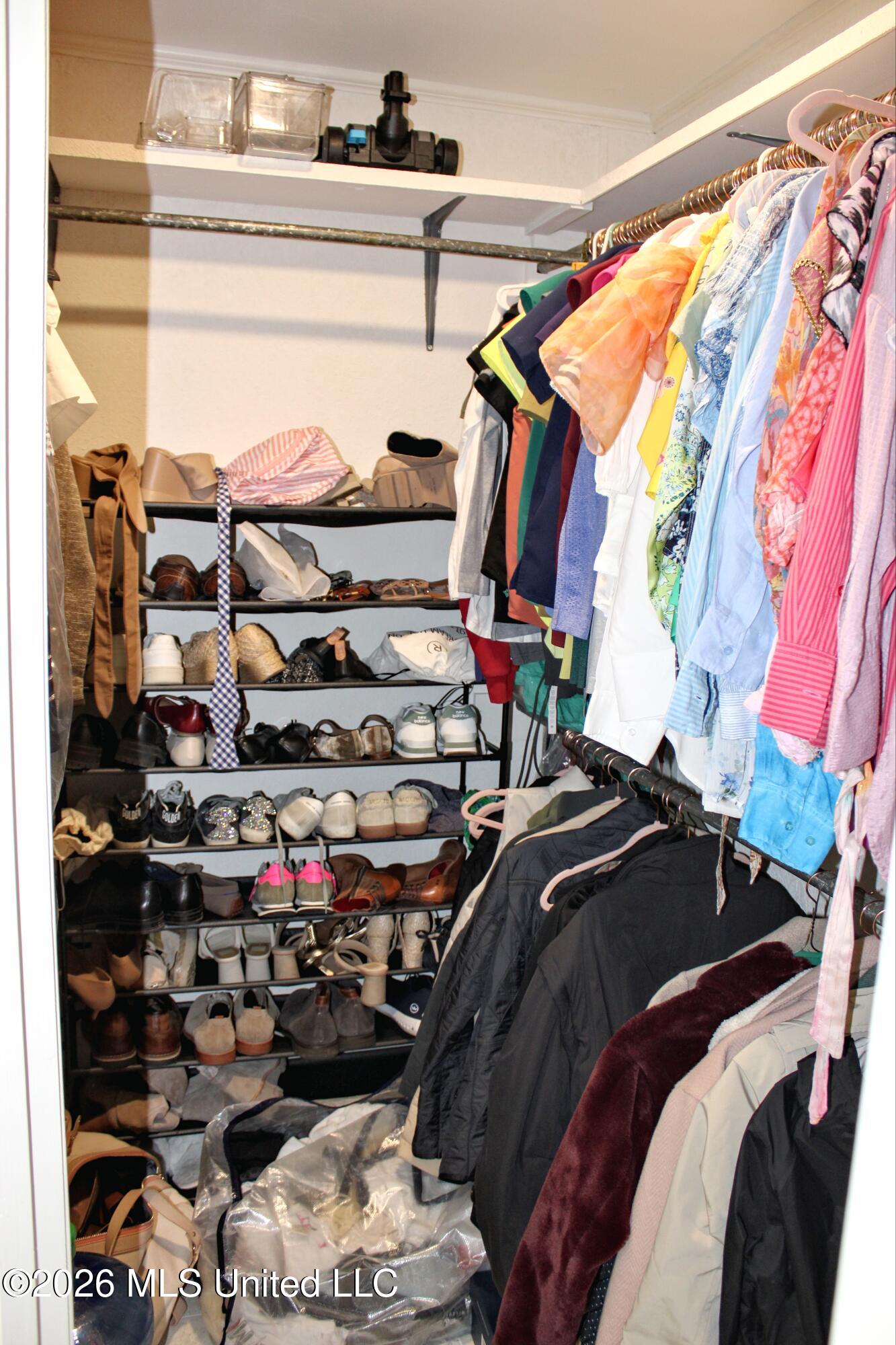 3918 Rhymes Place Jackson, MS 39211 - Photo 34 of 44 Closet