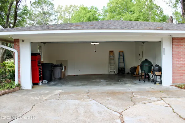 $449,900 | 3918 Rhymes Place, Jackson, MS 39211