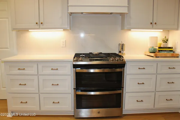 $449,900 | 3918 Rhymes Place, Jackson, MS 39211