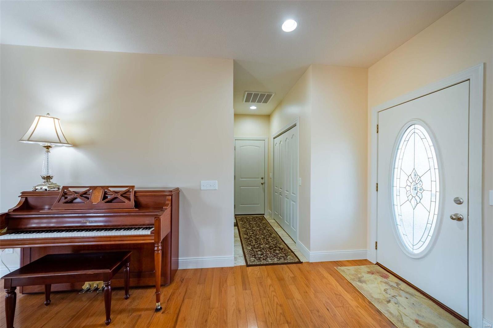2400 Miller Road Thompsonville, IL 62890 - Photo 3 of 40 Gallery Image 3
