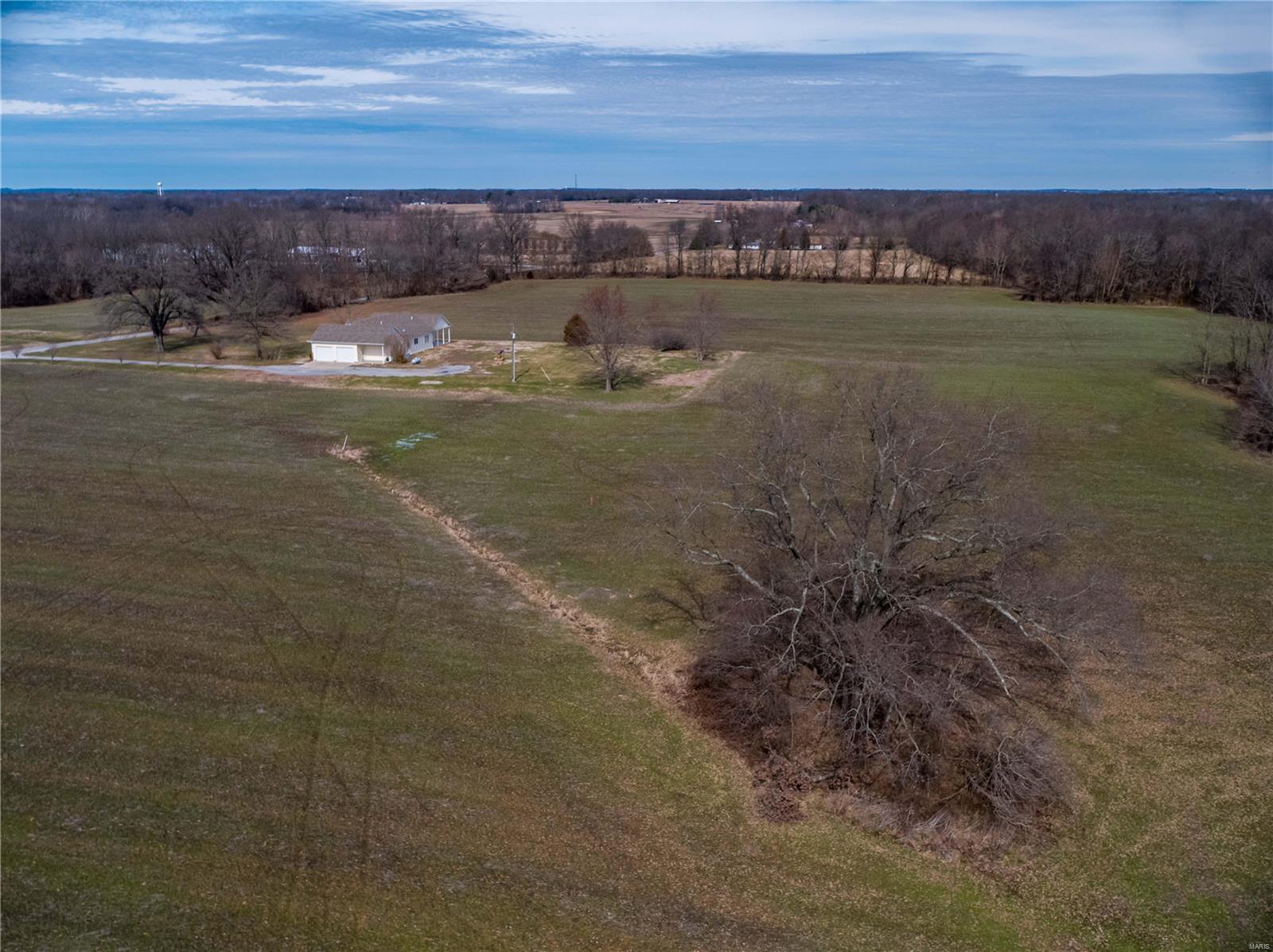 2400 Miller Road Thompsonville, IL 62890 - Photo 40 of 40 Gallery Image 40