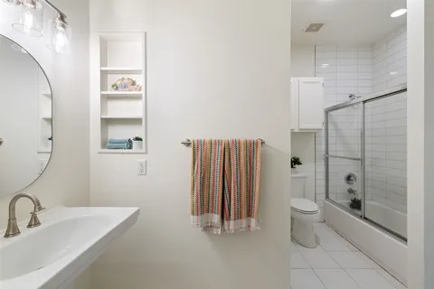 $1,695,000 | 10212 Amwell Cove, Unit 3, Austin, TX 78733