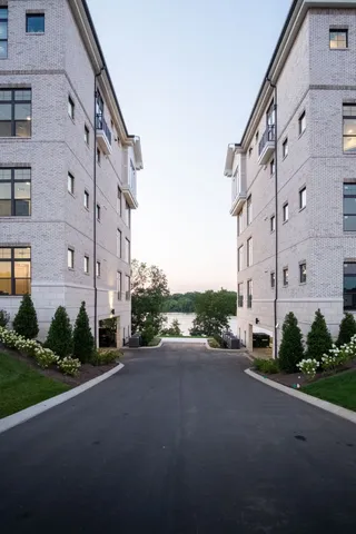 $1,500,000 | 1024 Club View Drive, Unit D202, Gallatin, TN 37066