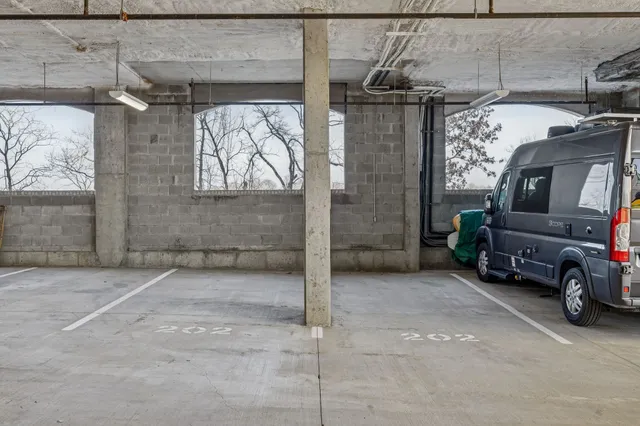 $1,500,000 | 1024 Club View Drive, Unit D202, Gallatin, TN 37066