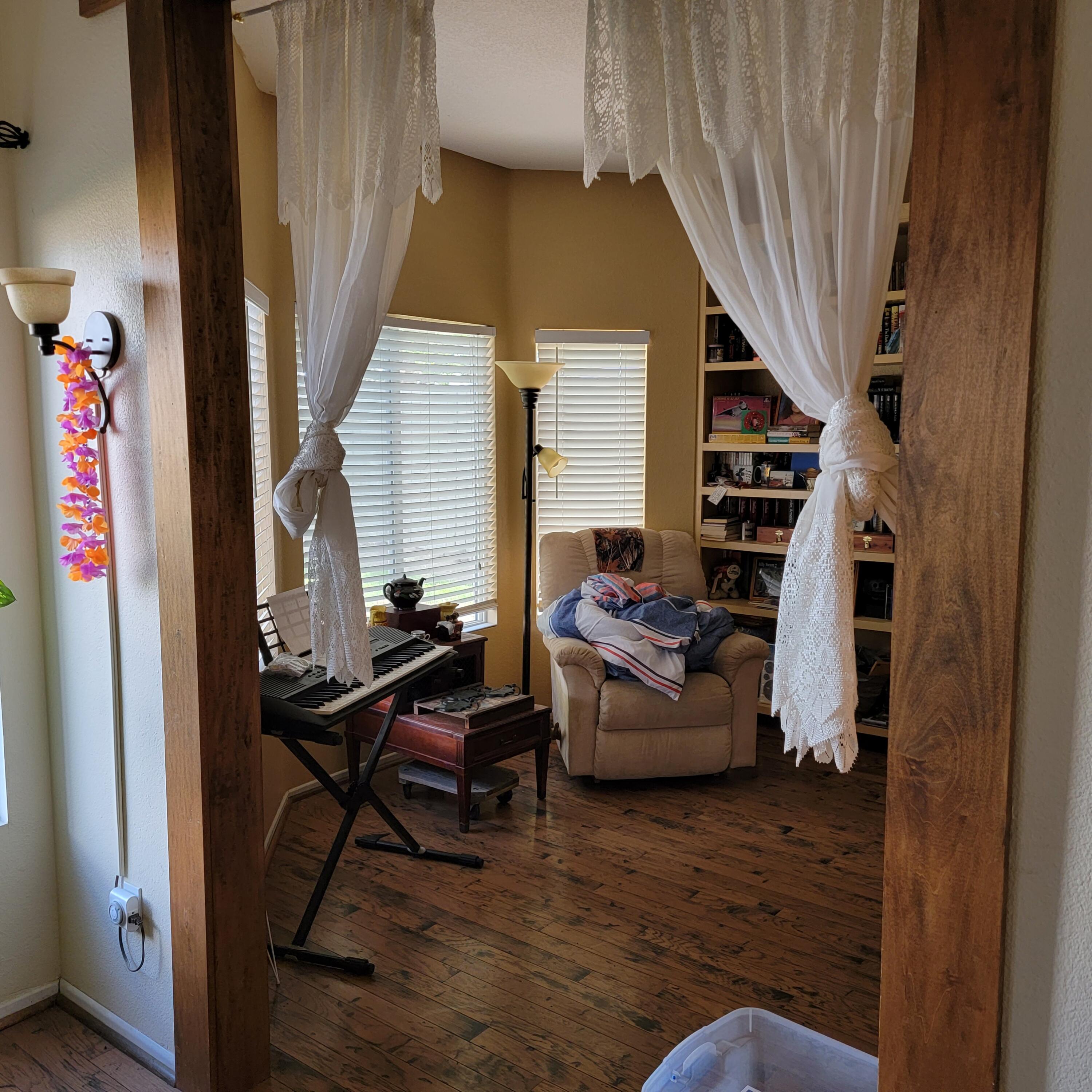 1002 Clearview Street Tehachapi, CA 93561 - Photo 27 of 51 20210909_162117