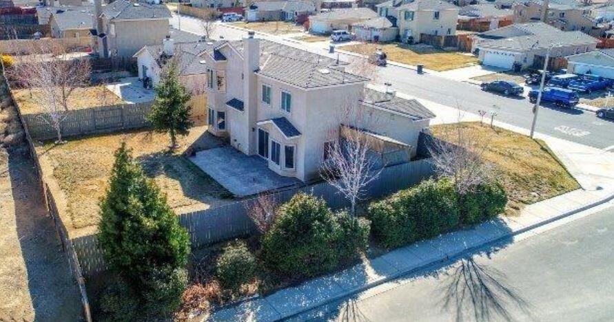 1002 Clearview Street Tehachapi, CA 93561 - Photo 5 of 51 11