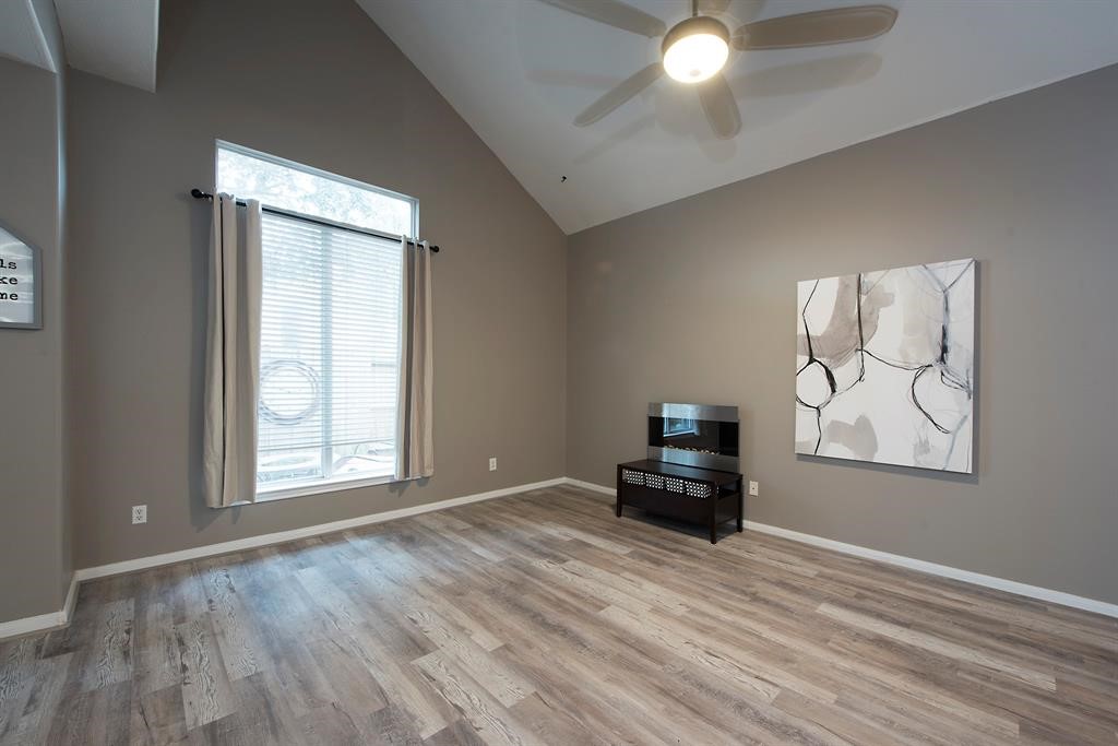 18923 Crescent Fountain Road Spring, TX 77388 - Photo 6 of 27 Vacant - When you view