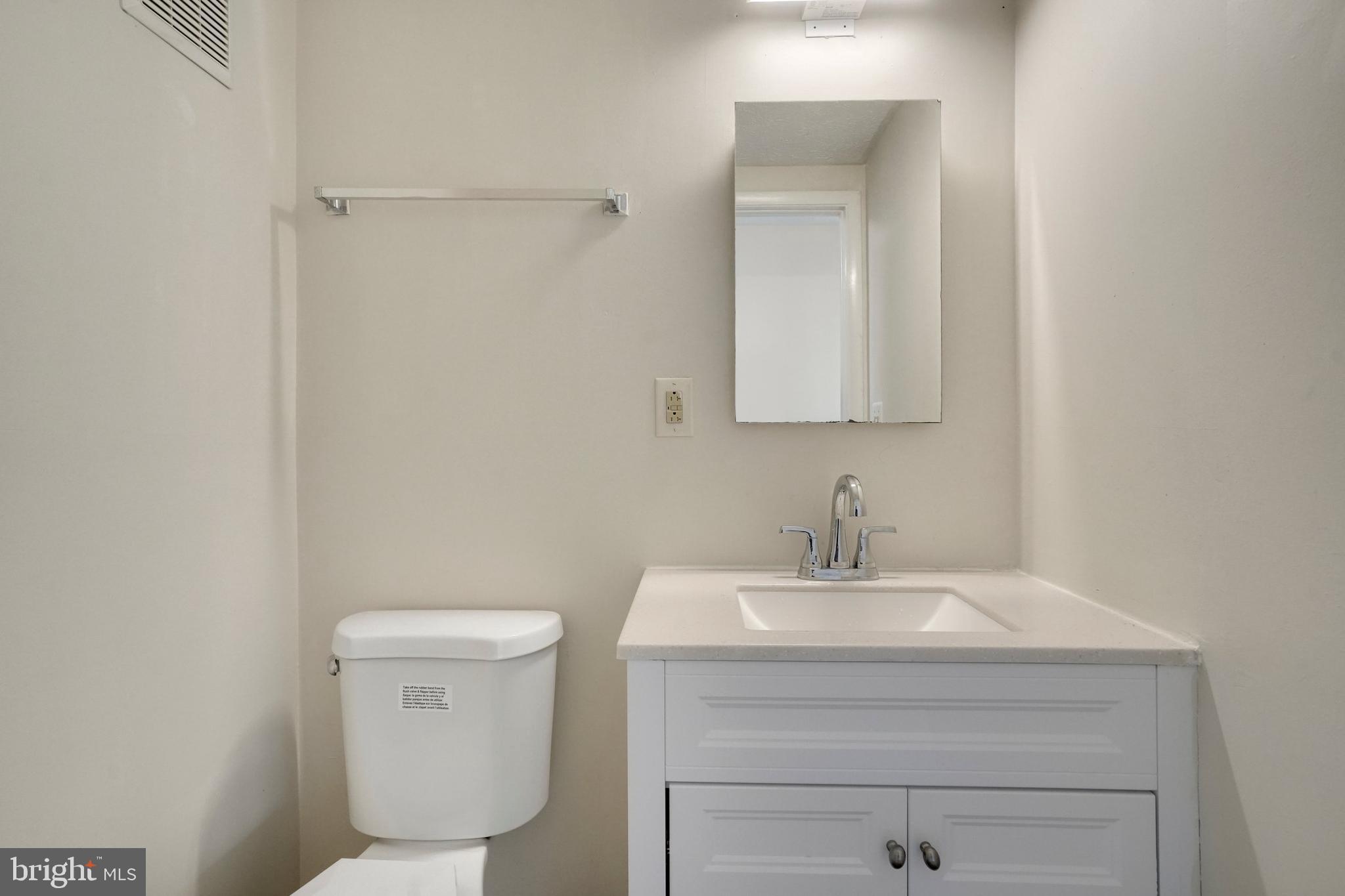 3813 Beech Down Drive Chantilly, VA 20151 - Photo 15 of 46