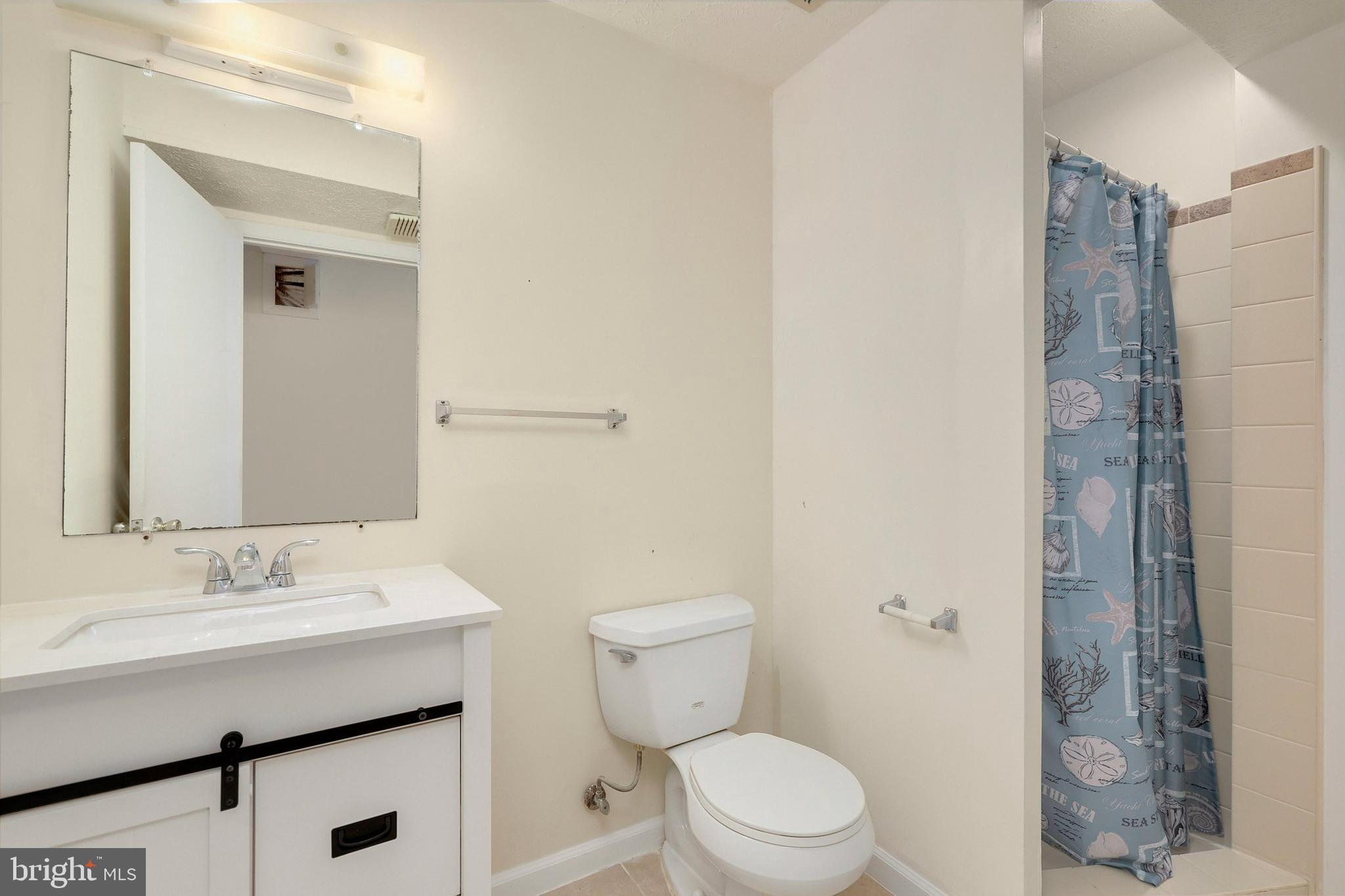 3813 Beech Down Drive Chantilly, VA 20151 - Photo 31 of 46