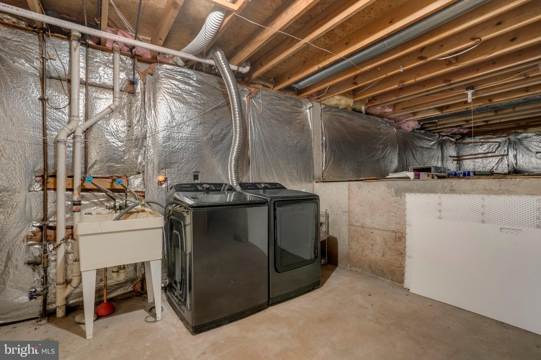 3813 Beech Down Drive Chantilly, VA 20151 - Photo 32 of 46